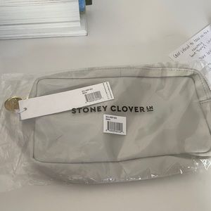 NWT gray Stoney clover lane small pouch